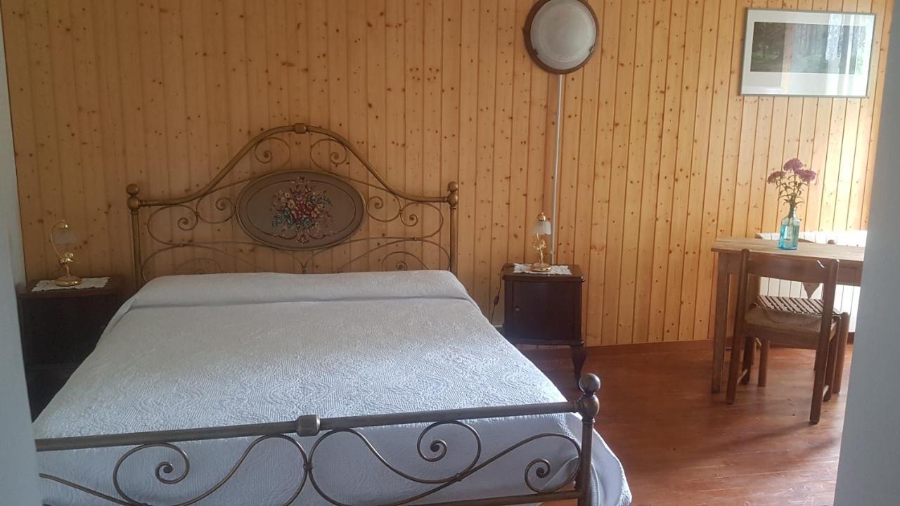 B&B Il Gatto Nero 카스텔베카나 외부 사진